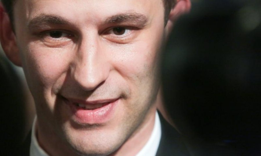 Božo Petrov