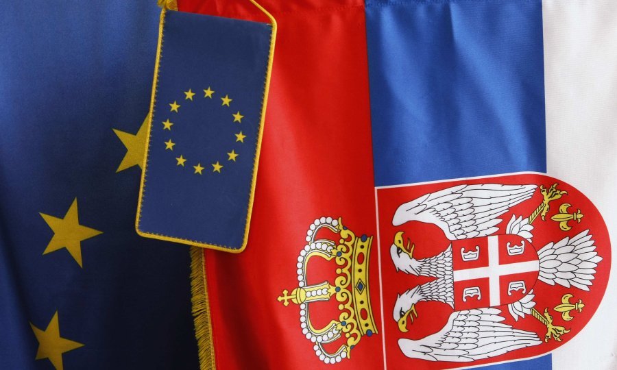 srbija europska unija zastava