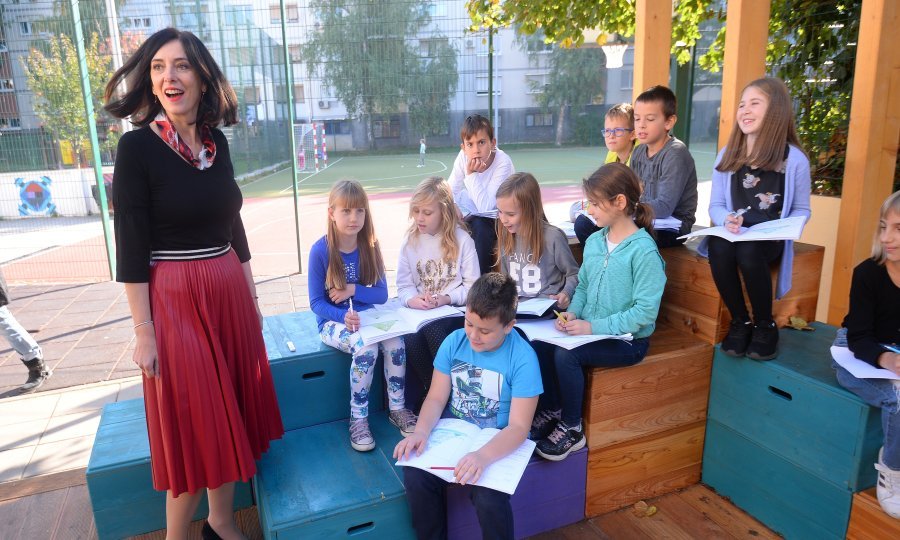 Ministrica Blaženka Divjak u posjetu osnovnoj školi / Ilustrativna fotografija