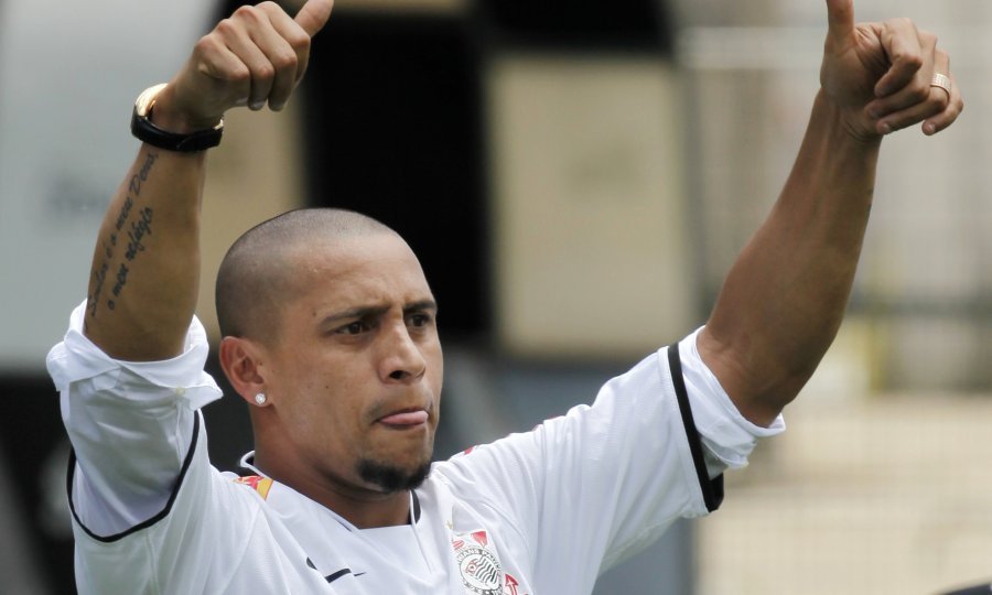 Roberto Carlos (Corinthians)