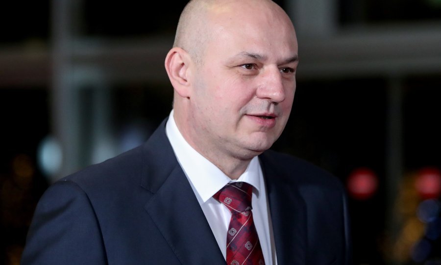 Mislav Kolakušić