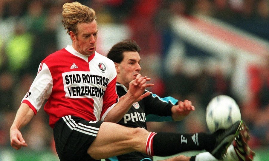 Bert Konterman (lijevo) vs. Ruud van Nistelrooy