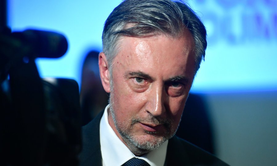 Miroslav Škoro
