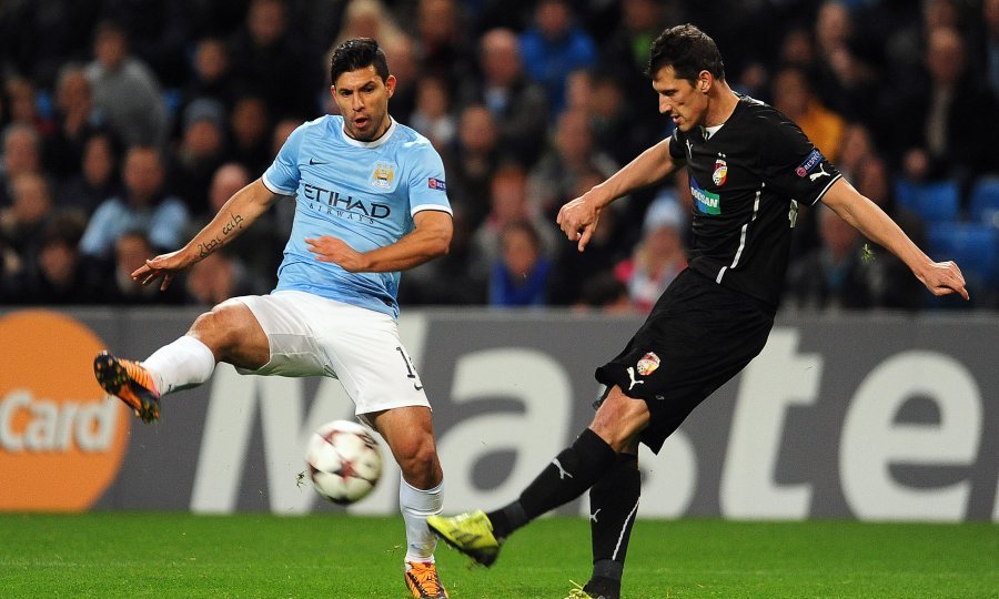 Sergio Aguero i Marian Čišovsky