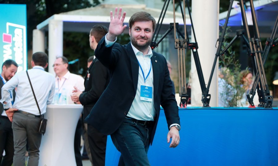 Ministar zaštite okoliša i energetike Tomislav Ćorić