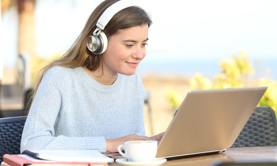 Čak 97 posto mladih Hrvata digitalno jepismeno; najviše u cijeloj EU