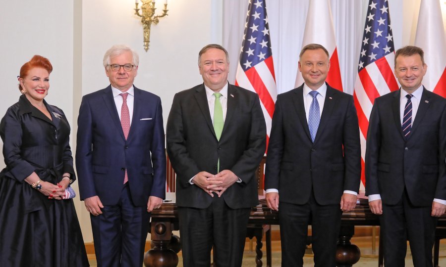Pompeo u Varšavi s poljskim liderima potpisao sporazum o obrani