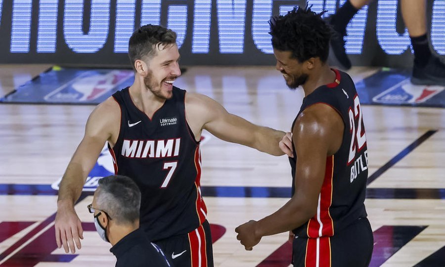 Goran Dragić i Jimmy Butler