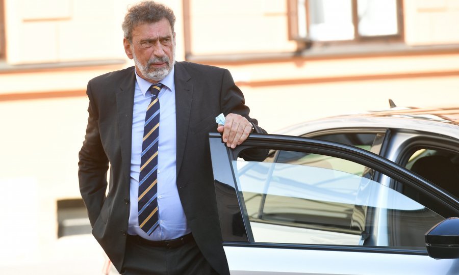 Radovan Fuchs slovi za jednog od najbogatijih ministara