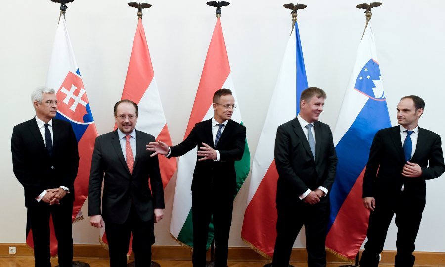 Ivan Korčok, Alexander Schallenberg, Peter Szijjarto, Tomaš Petriček i Anže Logar