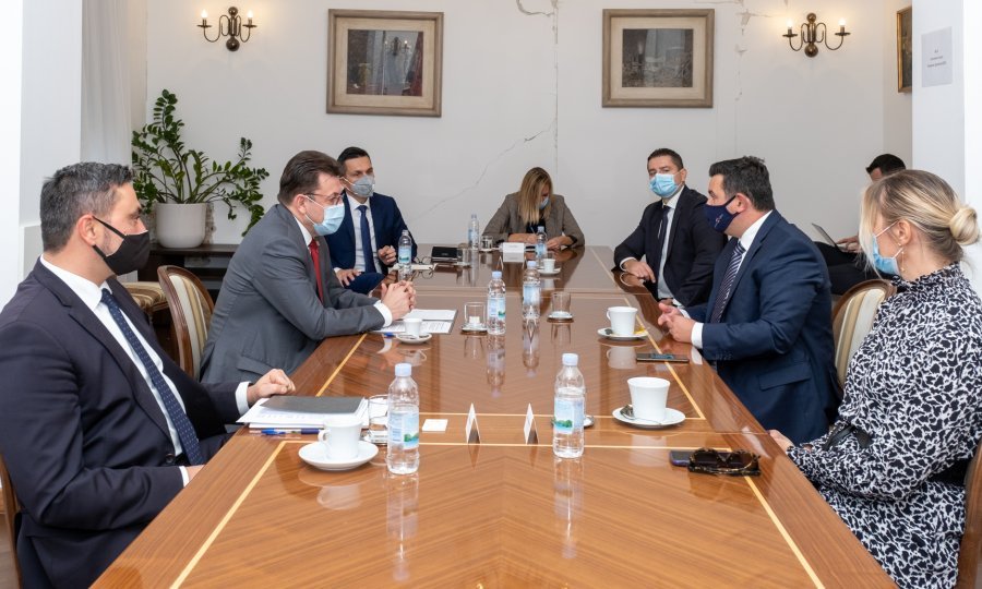 Ivan Barbarić, Luka Burilović, Tomislav Radoš, Iva Čavkić, Mario Turalija,