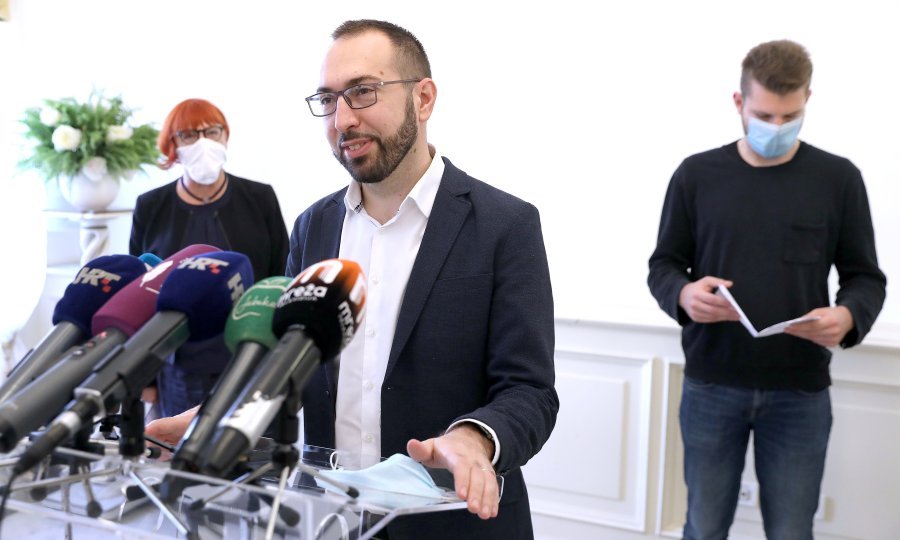 Klub zastupnika lijevoj bloka u zagrebačkoj Skupštini održao konferenciju za novinare