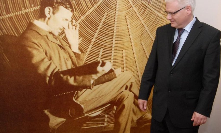 Ivo Josipović Nikola Tesla