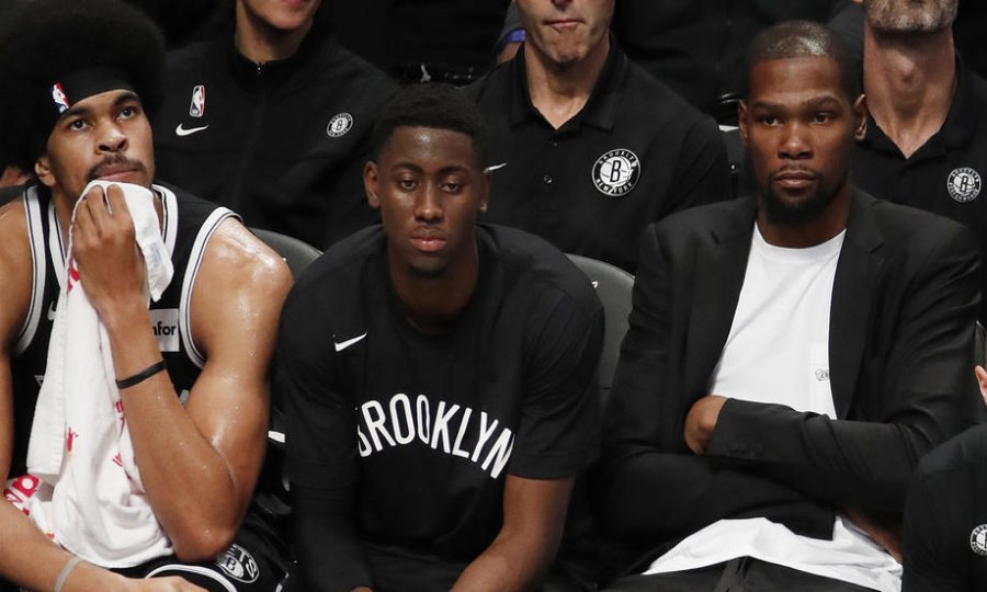 Brooklyn Nets - Jarrett Allen, Caris LeVert i Kevin Durant