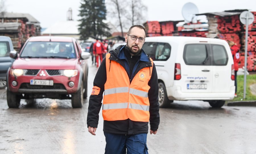 Tomislav Tomašević u Glini