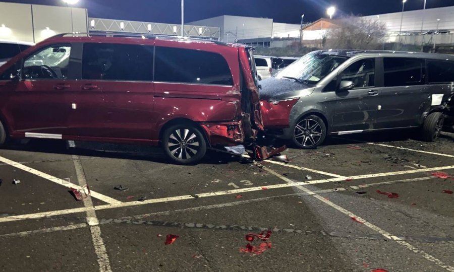 Ljutiti bivši zaposlenik Mercedesa uništio više od 50 novih kombija