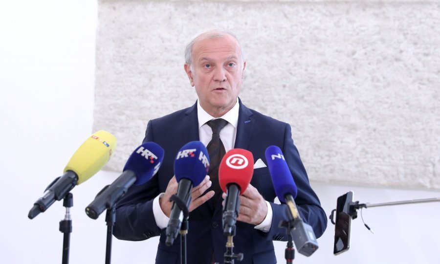 Dražen Bošnjaković
