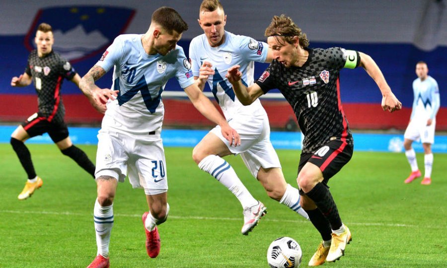 Luka Modrić, Jasmin Kurtić i Petar Stojanović