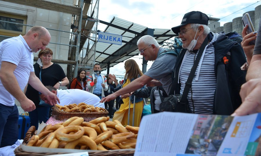 Vlakom iz Češke u Rijeku su stigli prvi ovosezonski putnici