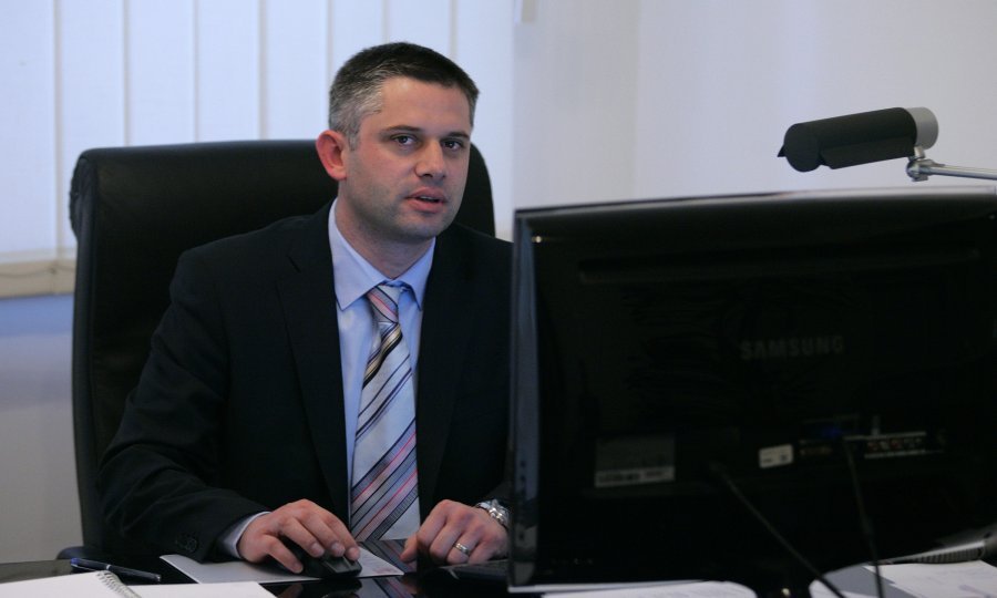 Darko Parić