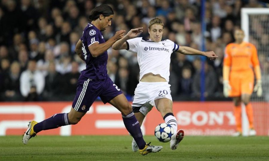 Sami Khedira i Michael Dawson