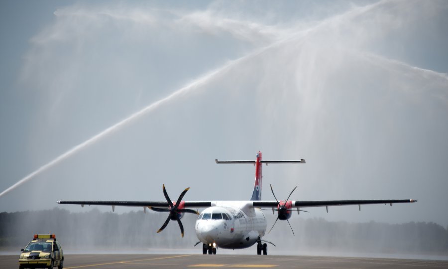 Doček Air Serbia u Puli