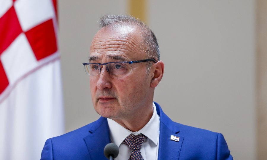 Gordan Grlić Radman