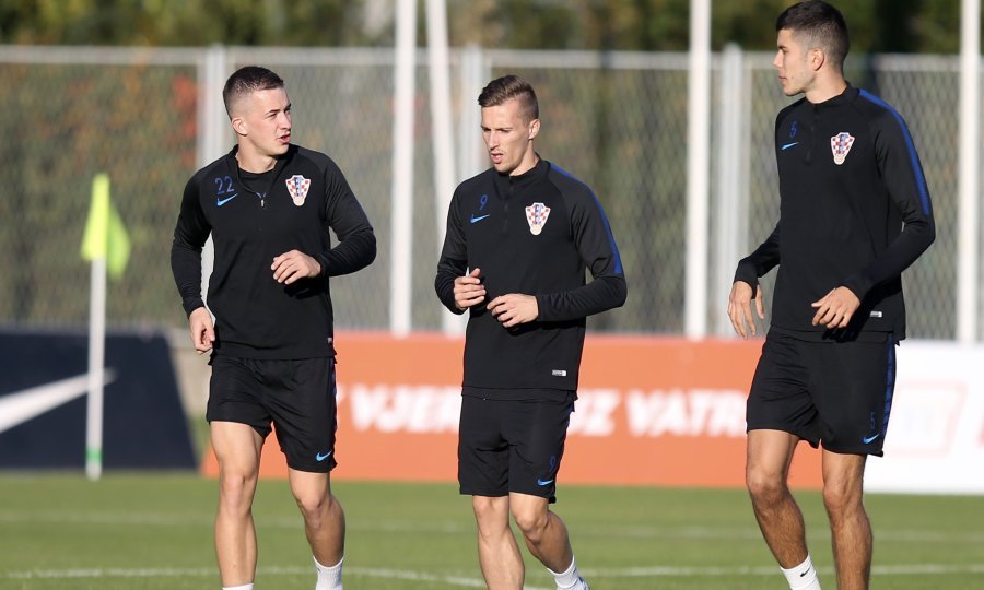 Slijeva Karlo Bartolec, Mislav Oršić i Dino Perić