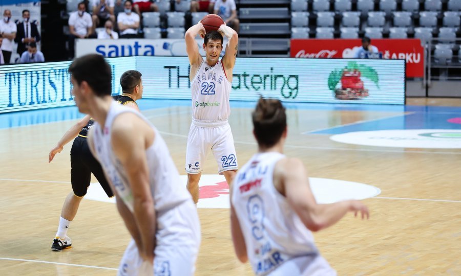 Martin Junaković, KK Zadar