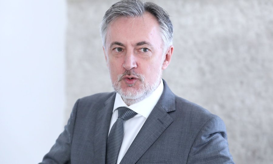 Miroslav Škoro