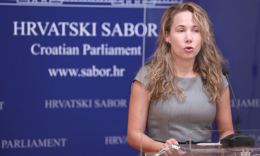 Marija Selak Raspudić održala je konferenciju za novinare u Hrvatskom saboru