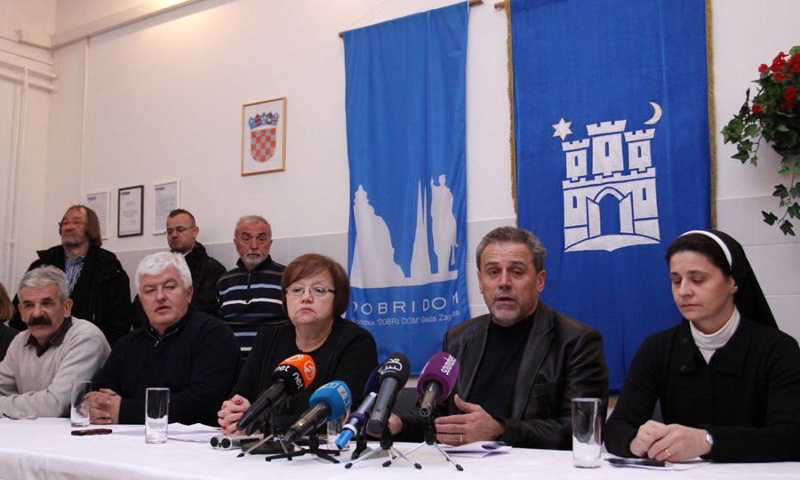 Prenoćište Velika Kosnica, konferencija za medije, Milan Bandić (2)