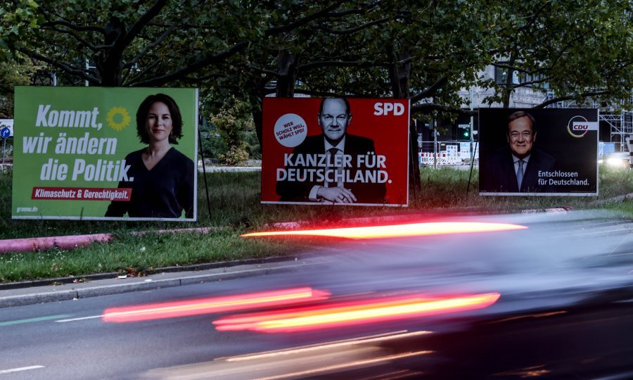 Kandidati za čelno mjesto u novoj njemačkoj vladi Annalena Baerbock, Olaf Scholz i Armin Laschet