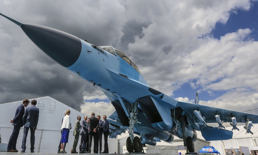 MiG-35