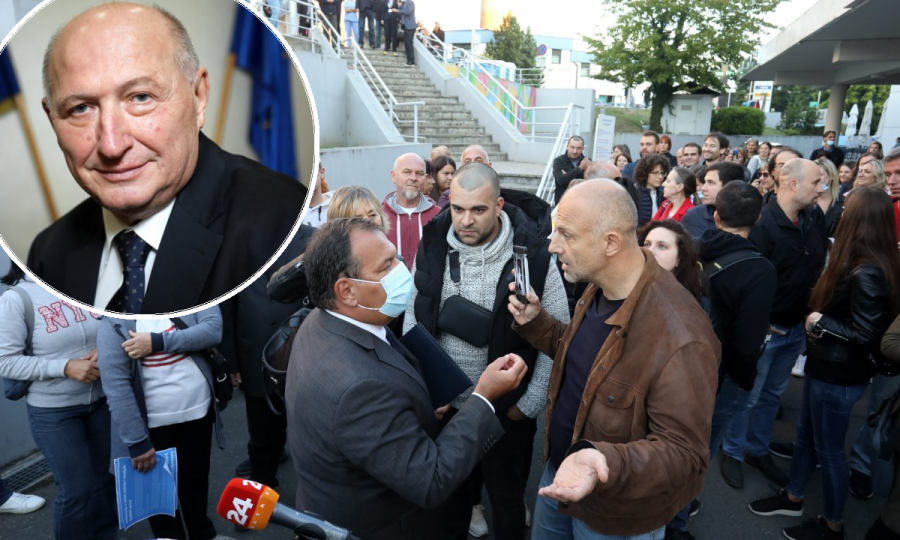 Miroslav Šeparović / Prosvjed protiv Covid potvrda pred KBC-om Zagreb