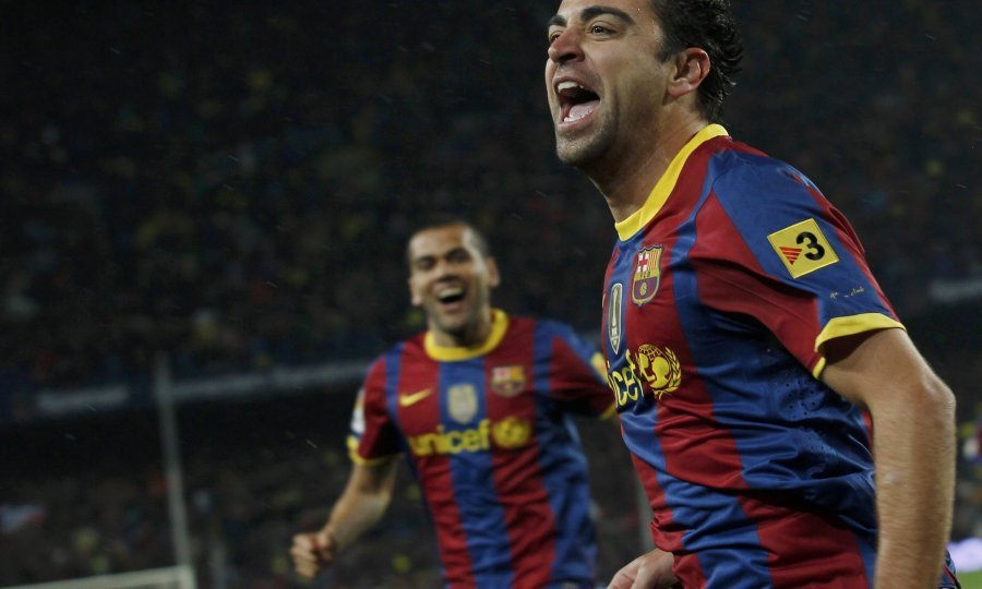 Xavi Hernandez Dani Alves FC Barcelona
