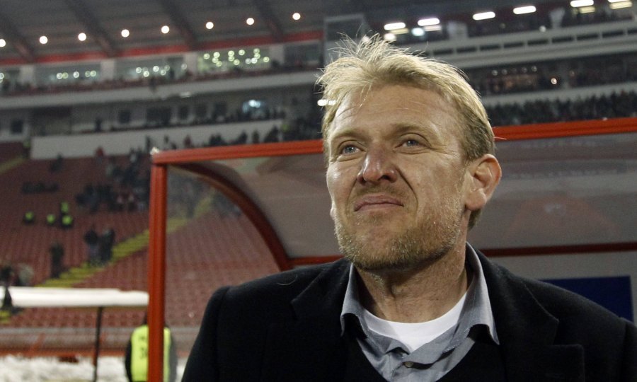 Robert Prosinečki na klupi Zvezde kao trener