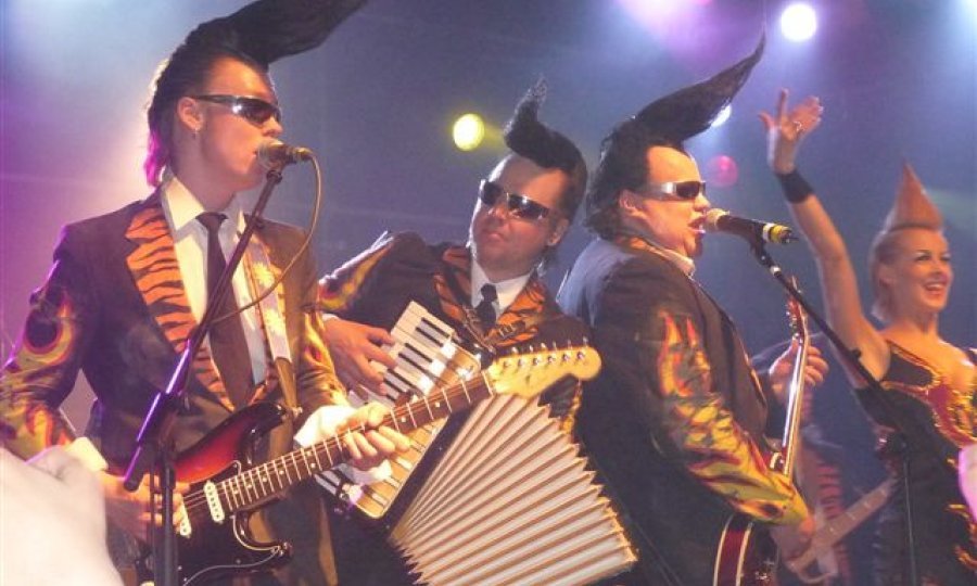 Leningrad Cowboys u Tvornici
