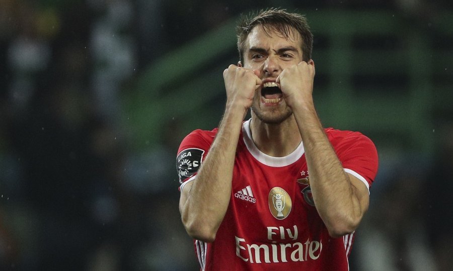 Francisco Ferreira Ferro u dresu Benfice