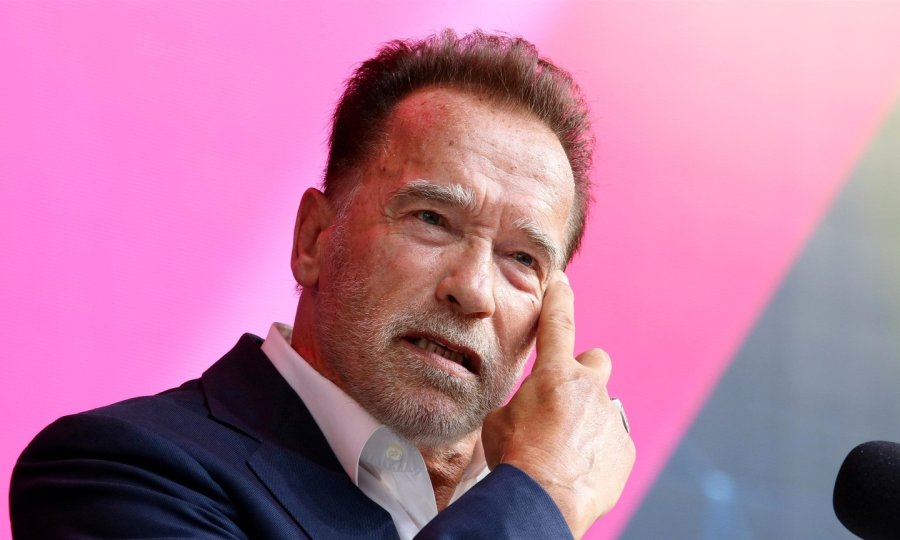 Arnold Schwarzenegger