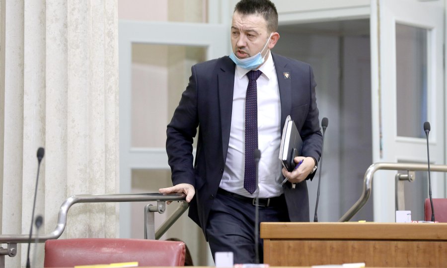 Marijan Pavliček