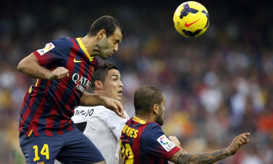 Barcelona - Real ( Javier Mascherano, Cristiano Ronaldo i Dani Alves)