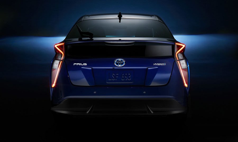 2016 Toyota Prius (5)