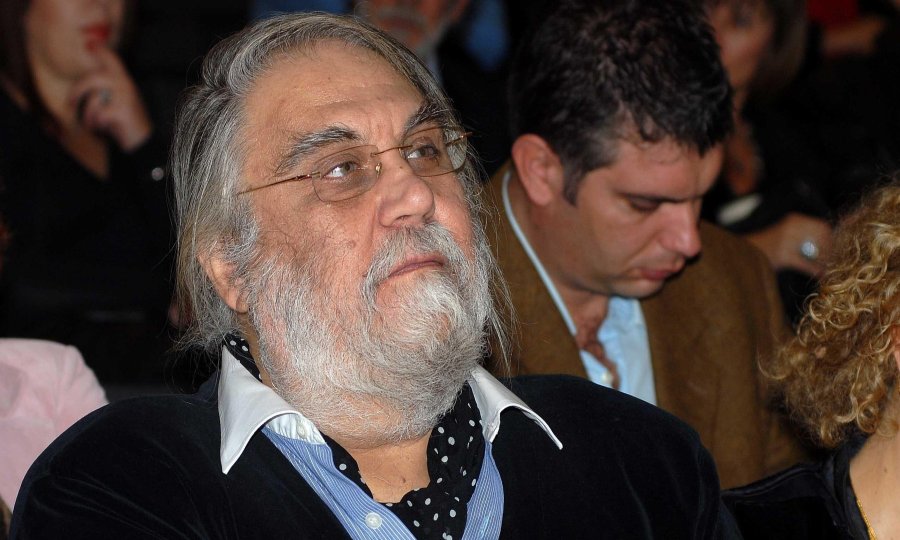 Vangelis Papatanasiju