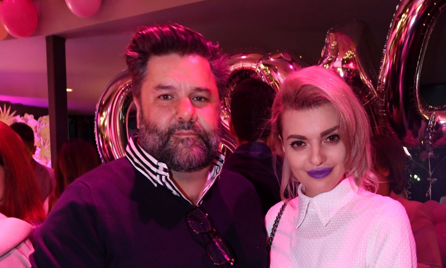 Ella Dvornik i Charles Pearce