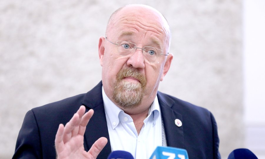Davor Dretar, saborski zastupnik Domovinskog pokreta