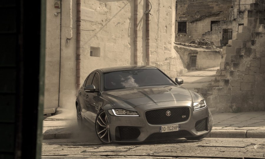 Jaguar XF korišten u filmu 'No Time To Die'