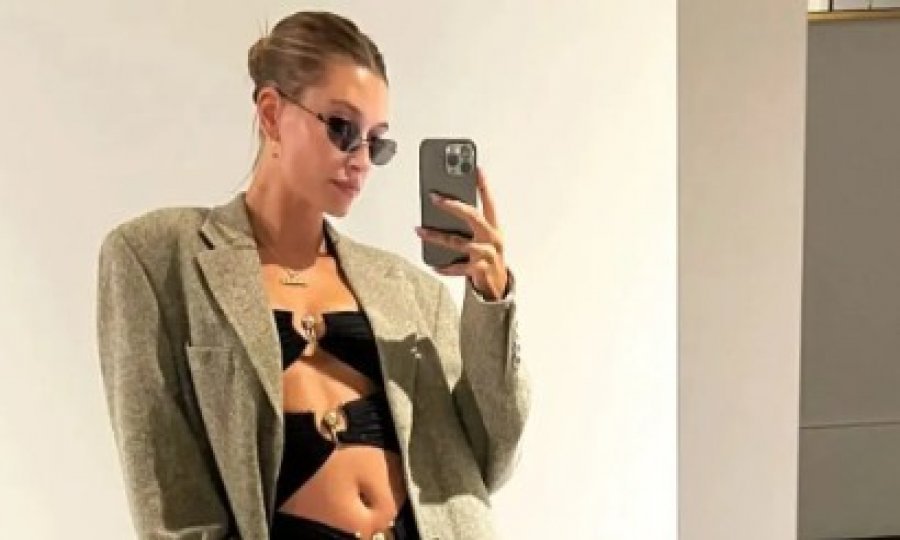 Hailey Bieber