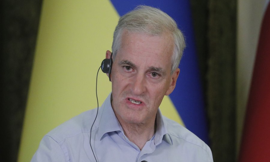 Jonas Gahr Store, norveški premijer