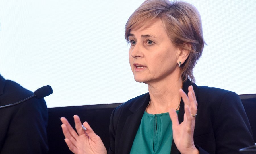 Sandra Švaljek